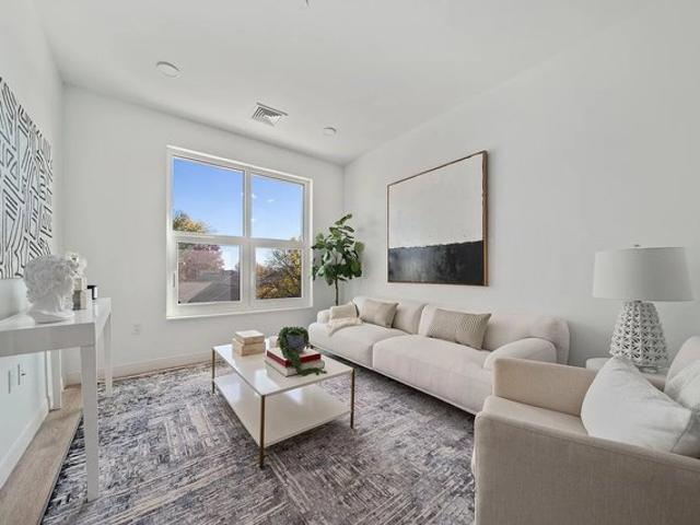 Condo for sale in Bristol, Massachusetts