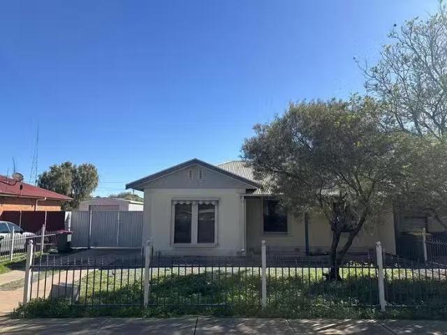 House for rent in Baranduda, Victoria