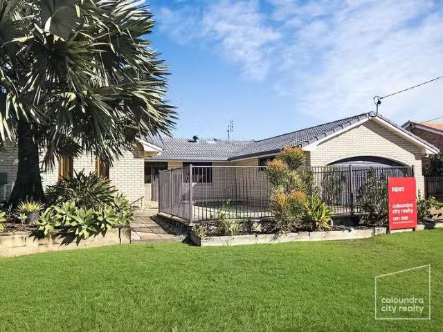 House for rent in Golden Beach
