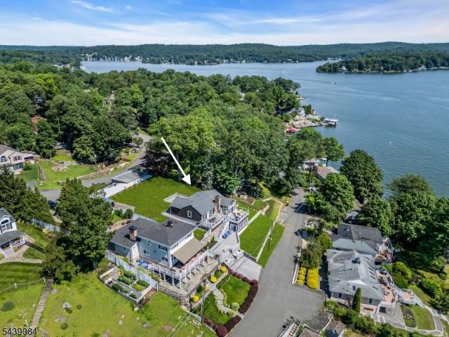 House for sale in Glasser, New Jersey