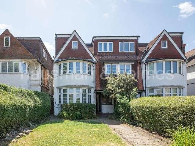 House for sale in Temple Fortune, Greater London