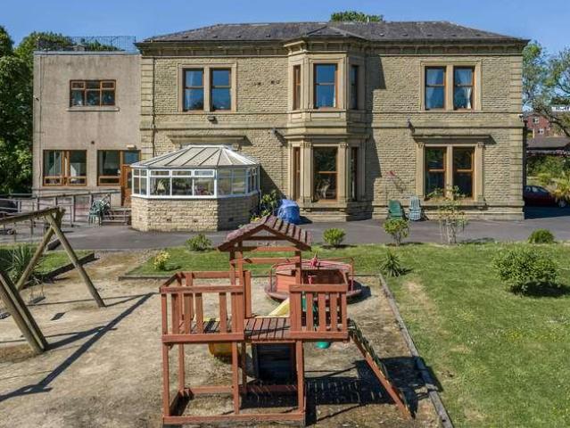 House for sale in Waterhead, Pendock