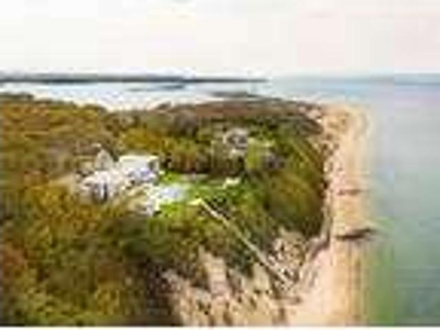 House for rent in Centereach, New York