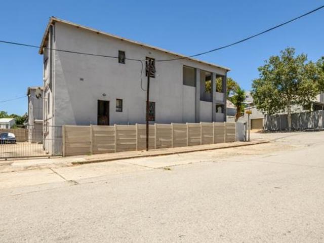 Apartment for sale in Eastern Cape