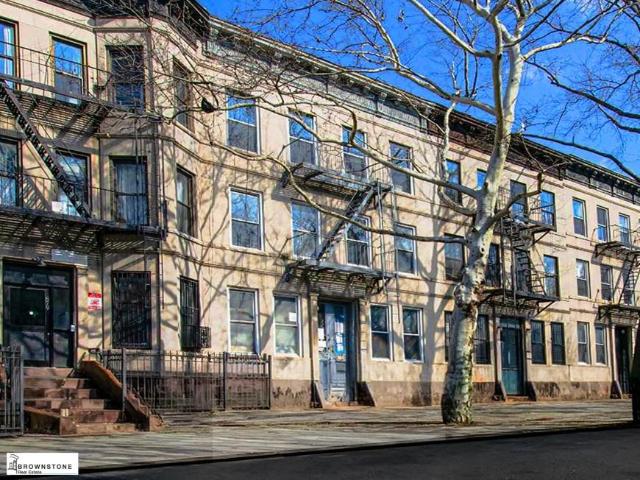 Townhouse for sale in Kings County, New York