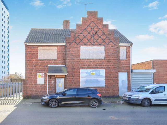 House for sale in Willenhall, Walsall