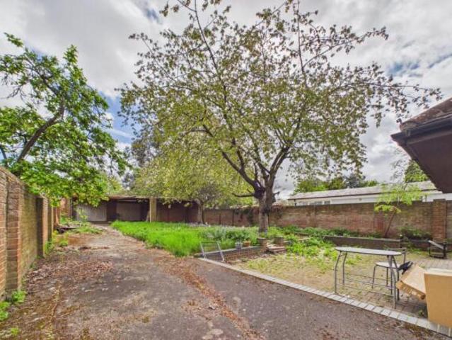Farm for sale in Kintbury, West Berkshire