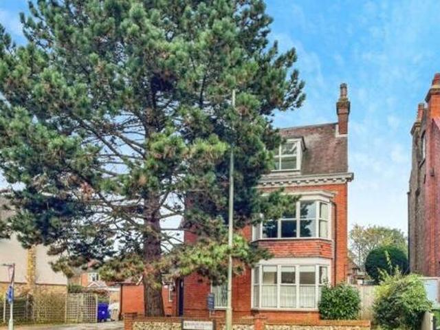 House for sale in Epsom, Epsom and Ewell