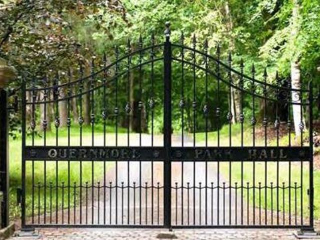 House for sale in Quernmore, Bare