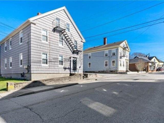 House for sale in East Greenwich, Rhode Island