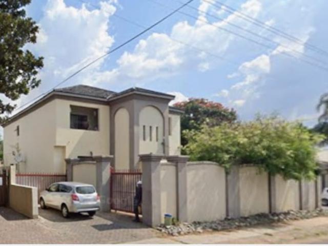 House for sale in Waterkloof, Gauteng
