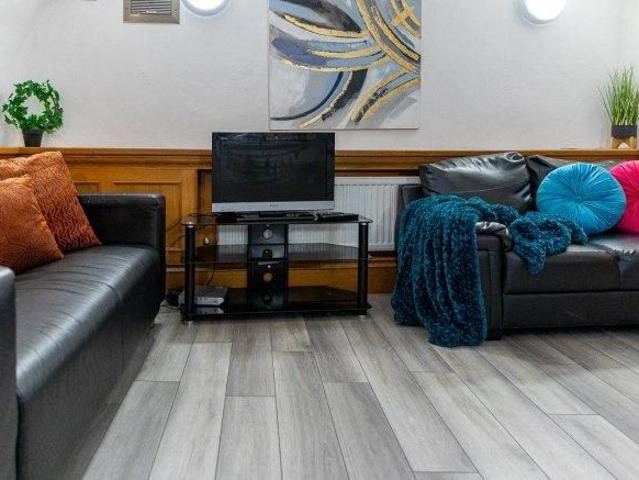 Room for rent in Haddon, East Midlands