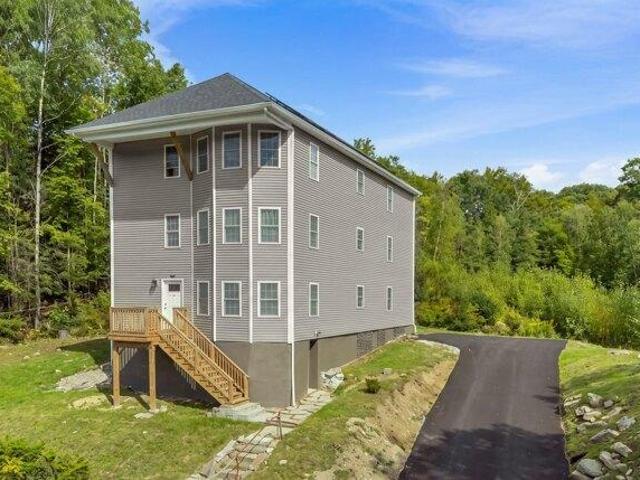 House for sale in Cherry Valley, Leicester