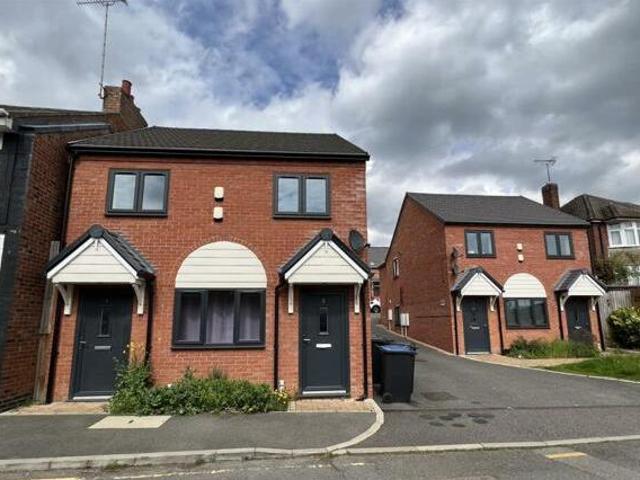 House for sale in Stanford On Avon, Leicestershire