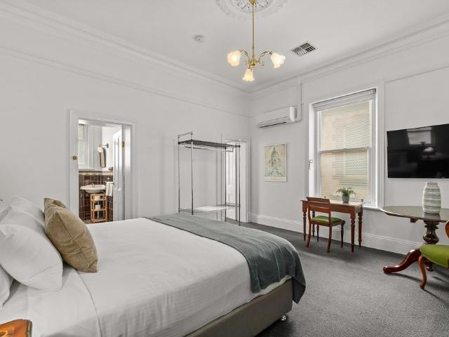 Room for rent in Horseshoe Creek, South Australia