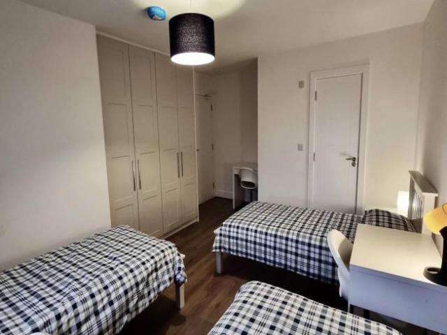 Property to rent in Bluebell, North Tipperary
