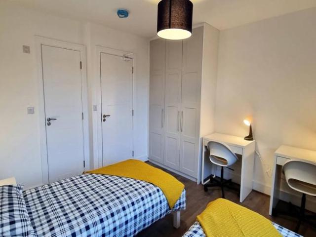 Property to rent in Bluebell, North Tipperary