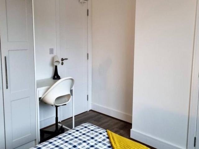 Property to rent in Bluebell, North Tipperary