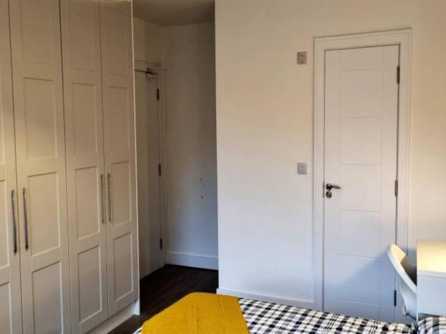 Property to rent in Bluebell, North Tipperary