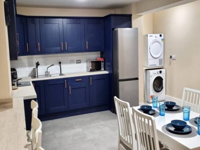 Property to rent in Bluebell, North Tipperary