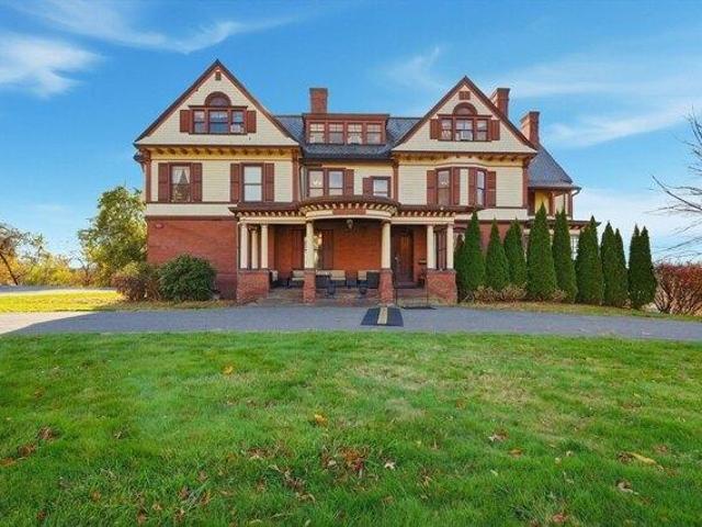 House for sale in Hampden, Massachusetts