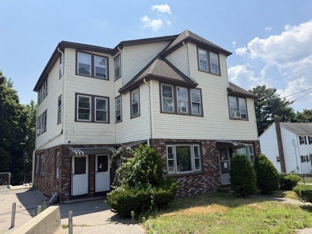 House for sale in Stoughton, Massachusetts