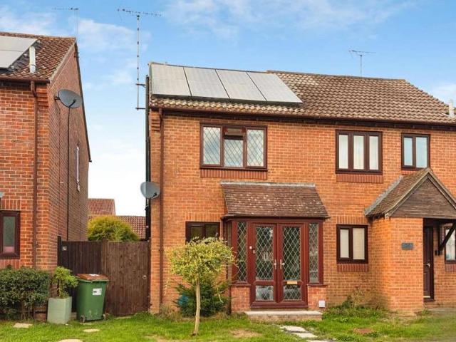 Cottage for rent in Horsham, West Sussex