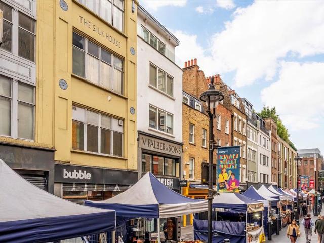Studio for rent in Soho, Greater London