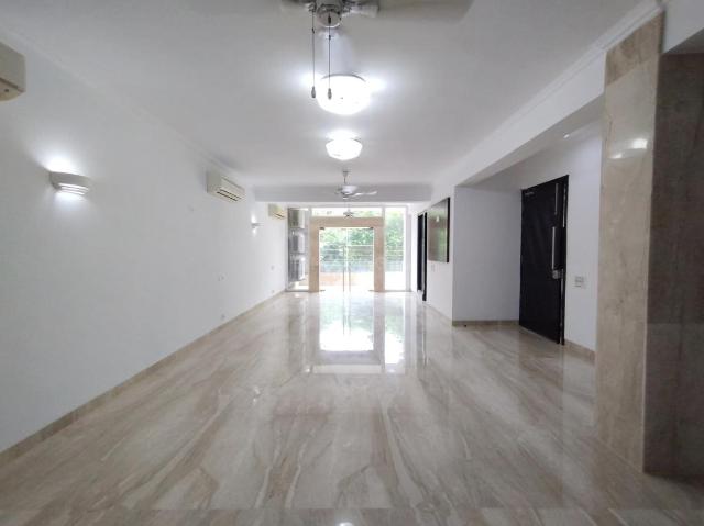 House for rent in Deri