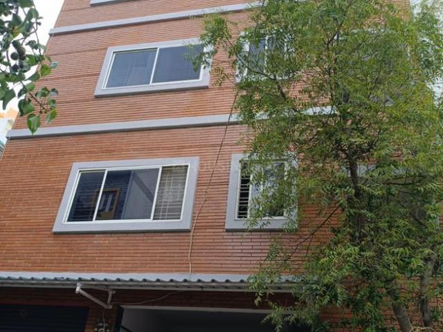 House for sale in Bangalore South, Cox Town - Bangalore