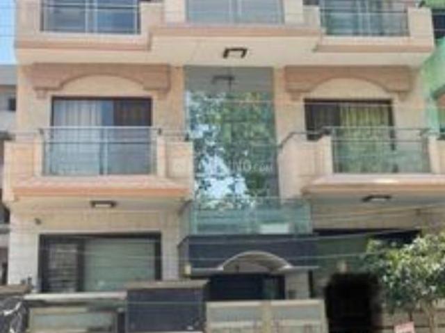 House for sale in Hariana