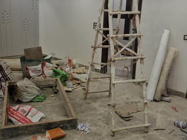 House for sale in North West Delhi, Deri
