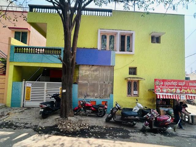 House for sale in Bangalore North, Cox Town - Bangalore