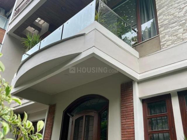 Villa for sale in West Delhi, Deri