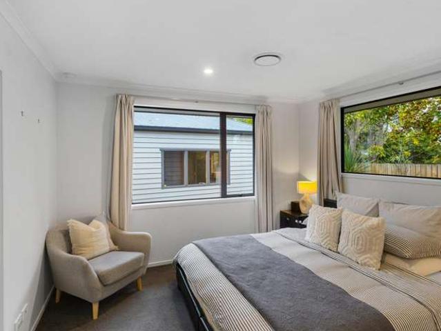 House for sale in Chaslands, Canterbury