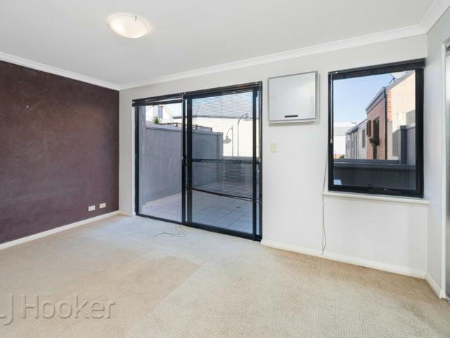 House for rent in Cockburn, Western Australia