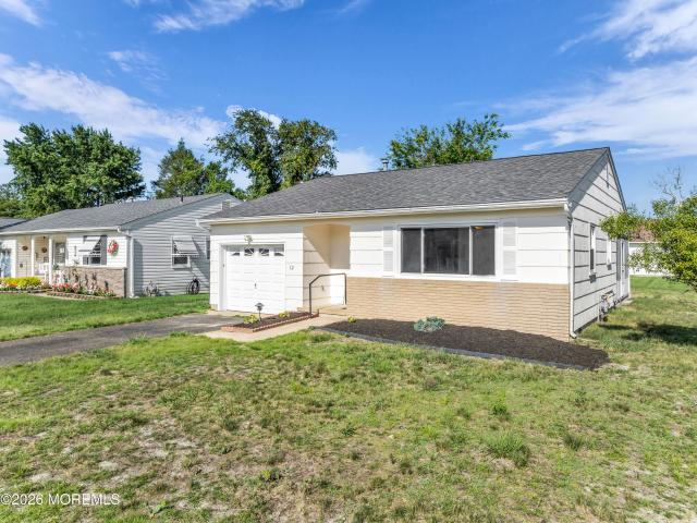 House for sale in Bayville, New Jersey