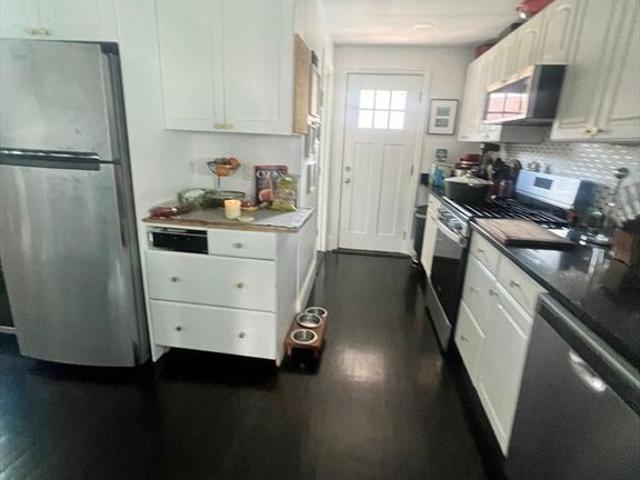 Townhouse for rent in Boston