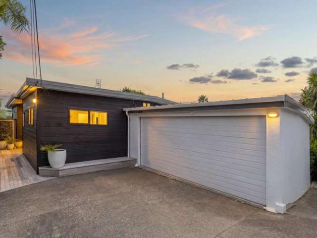 House for sale in Rothesay Bay, Hibiscus and Bays
