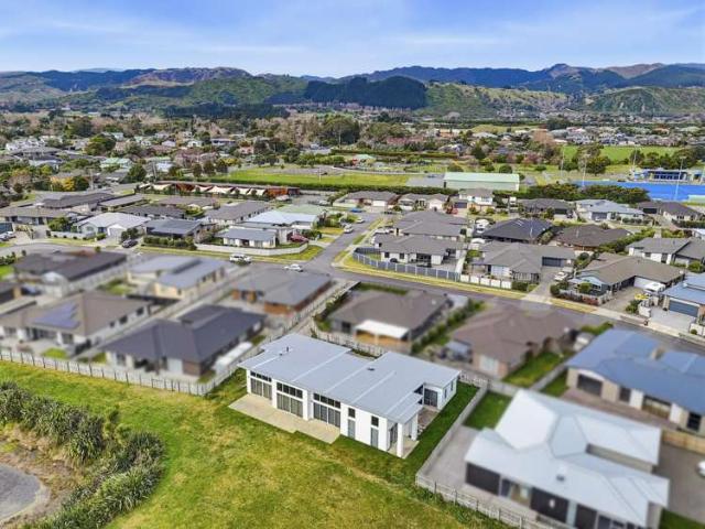 House for sale in Paraparaumu, Wellington