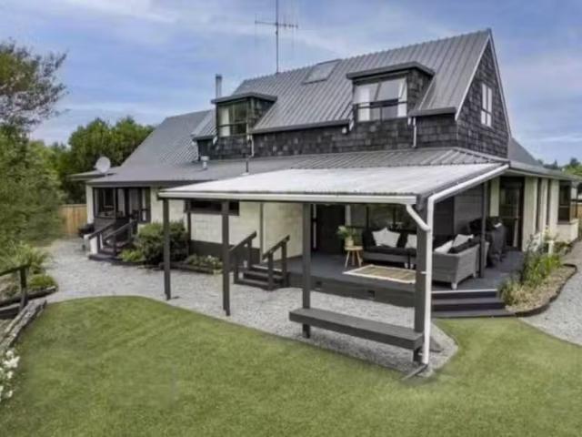 House for sale in Kerrytown, Canterbury