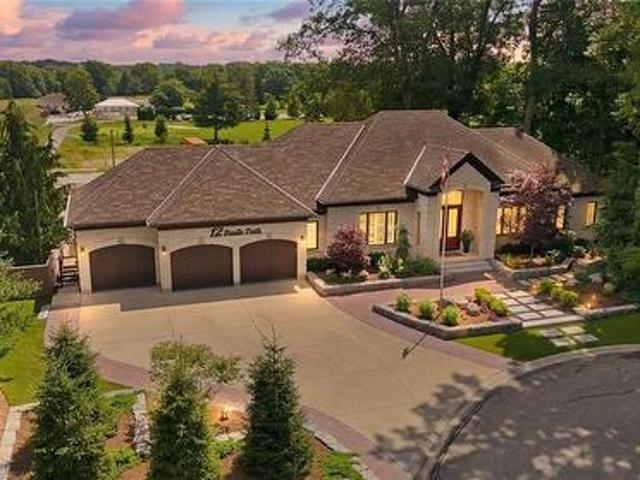House for sale in Tillsonburg, Ontario