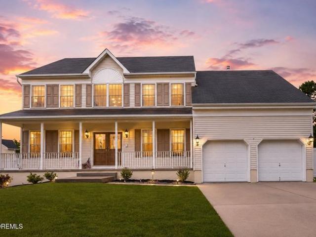 House for sale in Bayville, New Jersey