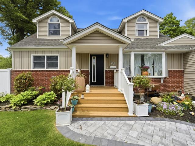 House for sale in Huntington, New York