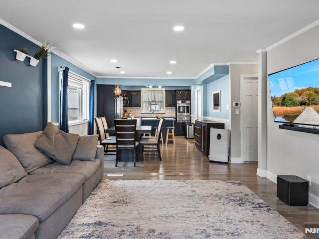 House for sale in Lodi, New Jersey