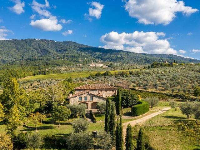 Casa in vendita a Unione di Comuni Valdarno e Valdisieve, Reggello