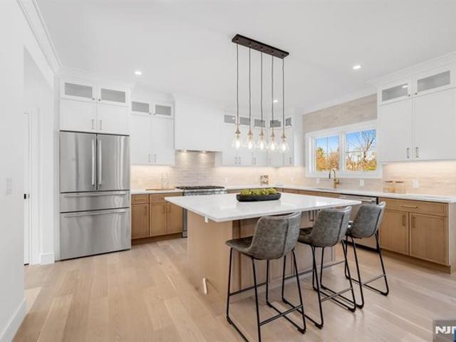 House for sale in Tenafly, New Jersey