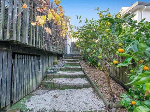 House for sale in Paremoremo