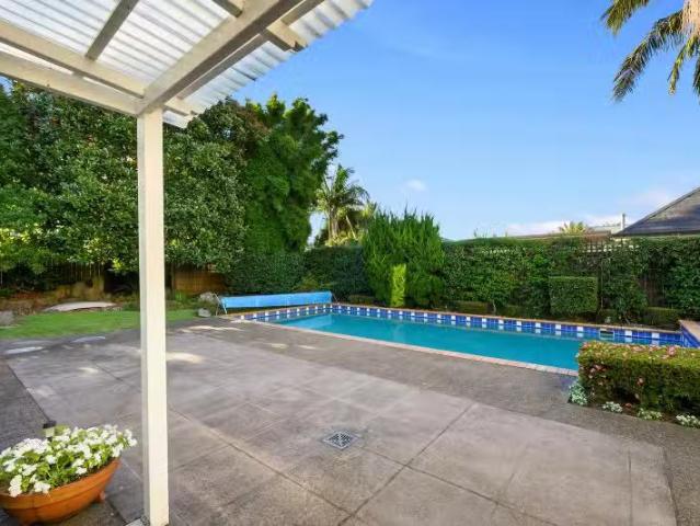 House for sale in Paremoremo, Oroua County
