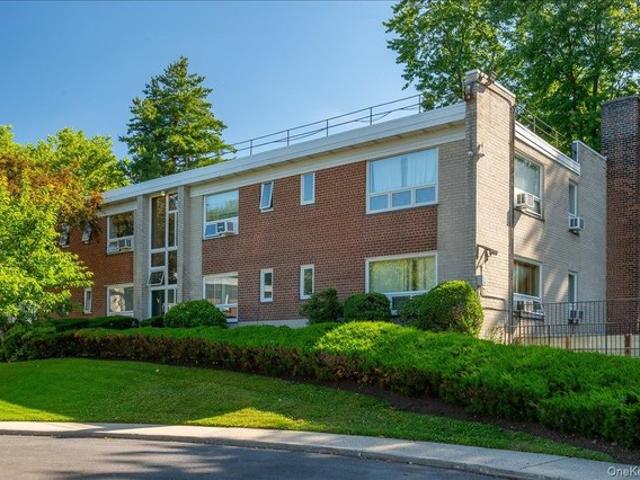 House for rent in Eastchester, New York